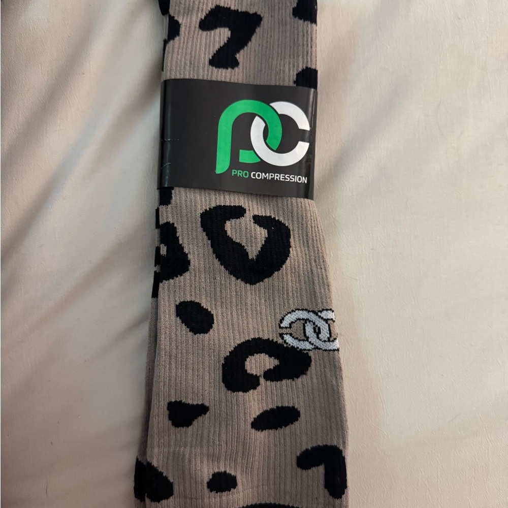 Pro Compression Women's cheetah compression socks brand new